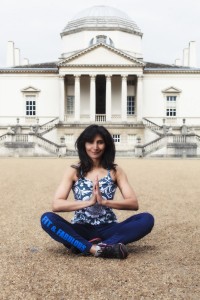 Ami White Yogami Chiswick House