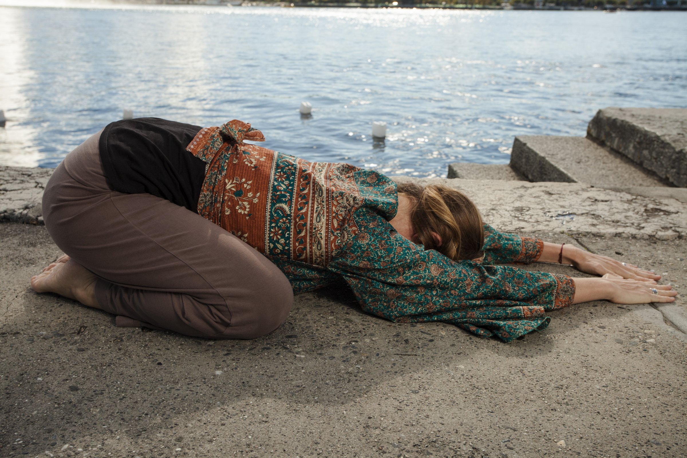 Kasey Barbey Sallurday Ananda Yoga, geneva, switzerland