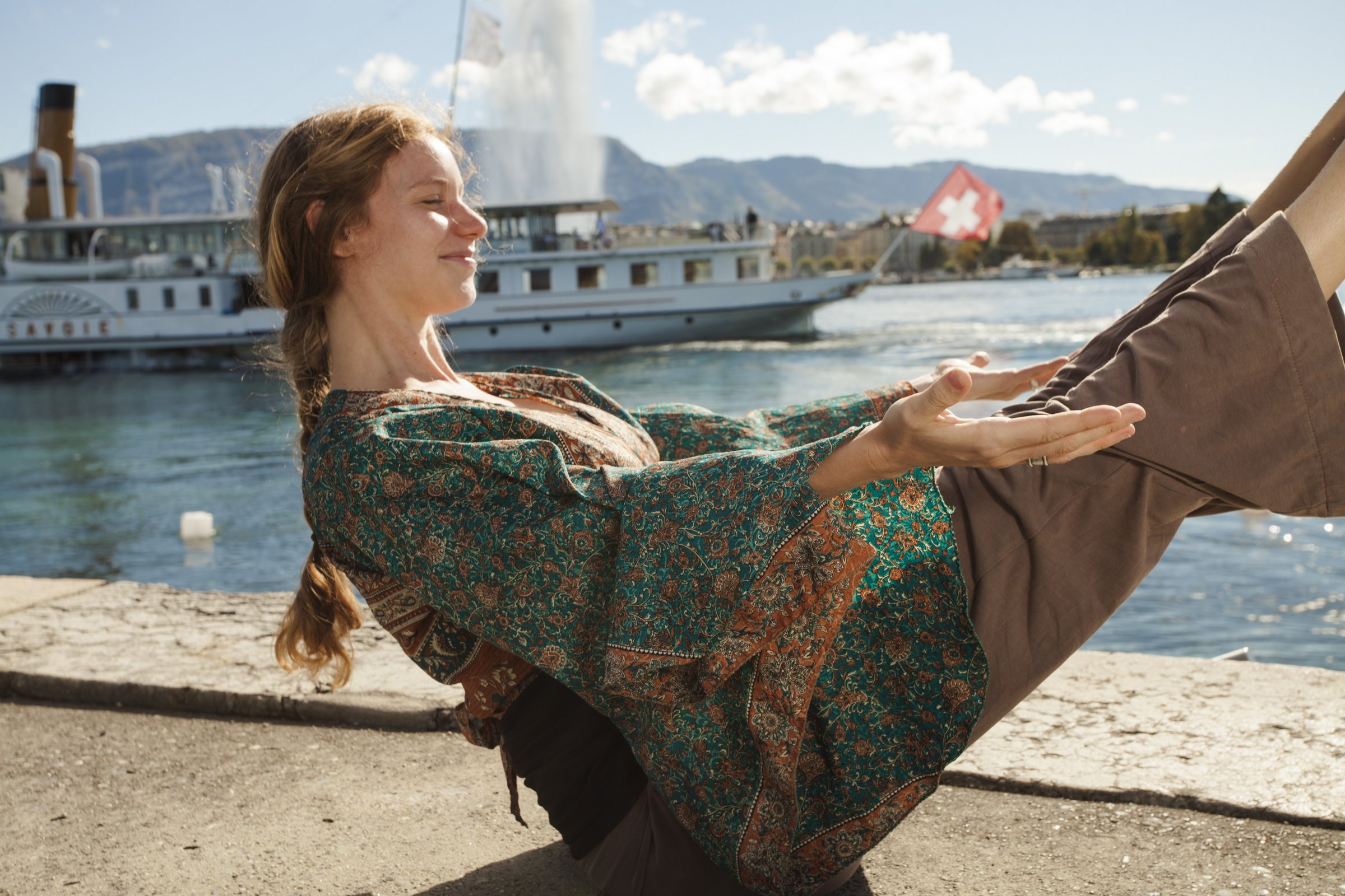 Kasey Barbey Sallurday Ananda Yoga, geneva, switzerland