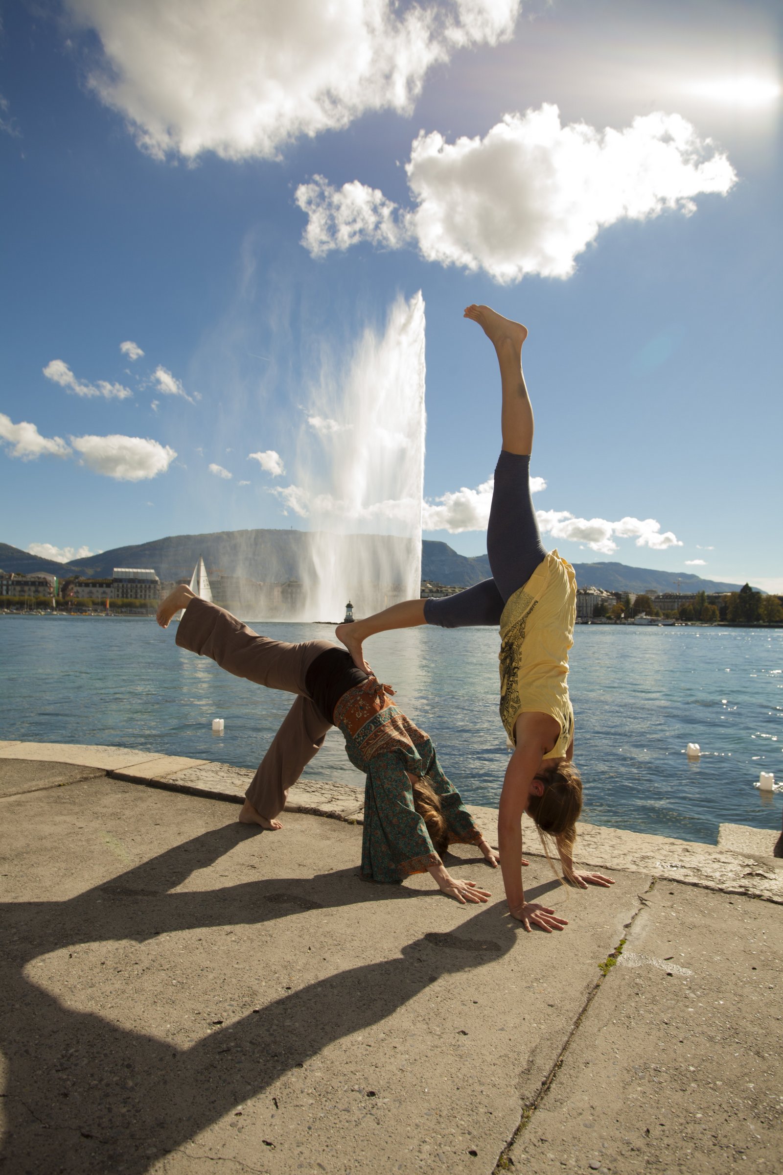 Claire Sunny-Yoga & Kasey Barbey Sallurday Ananda Yoga, geneva, switzerland