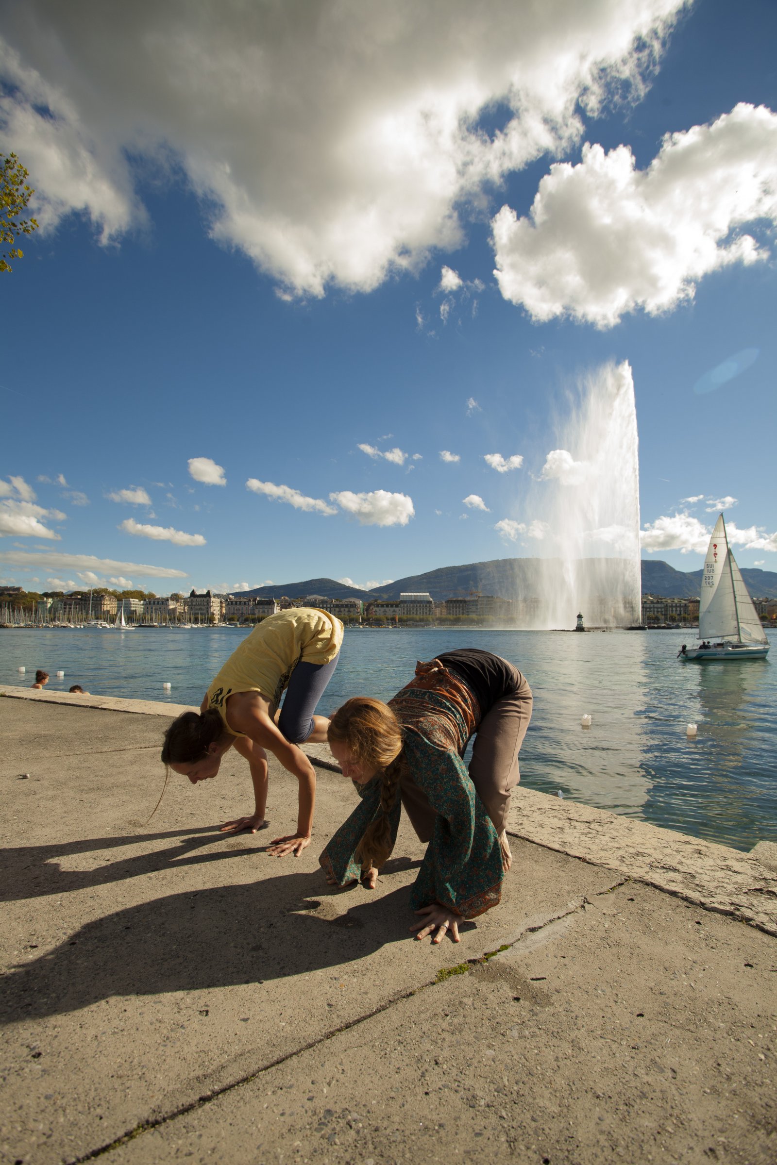 Claire Sunny-Yoga & Kasey Barbey Sallurday Ananda Yoga, geneva, switzerland