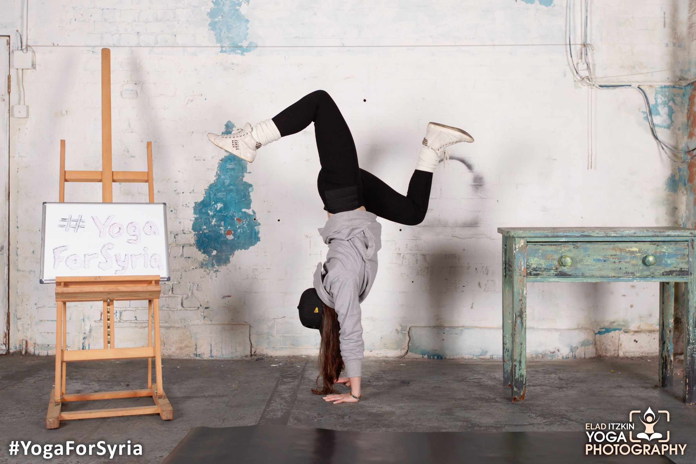 Yoga for Syria event in the Ugly Duck London, November 2015 (#YogaForSyria)