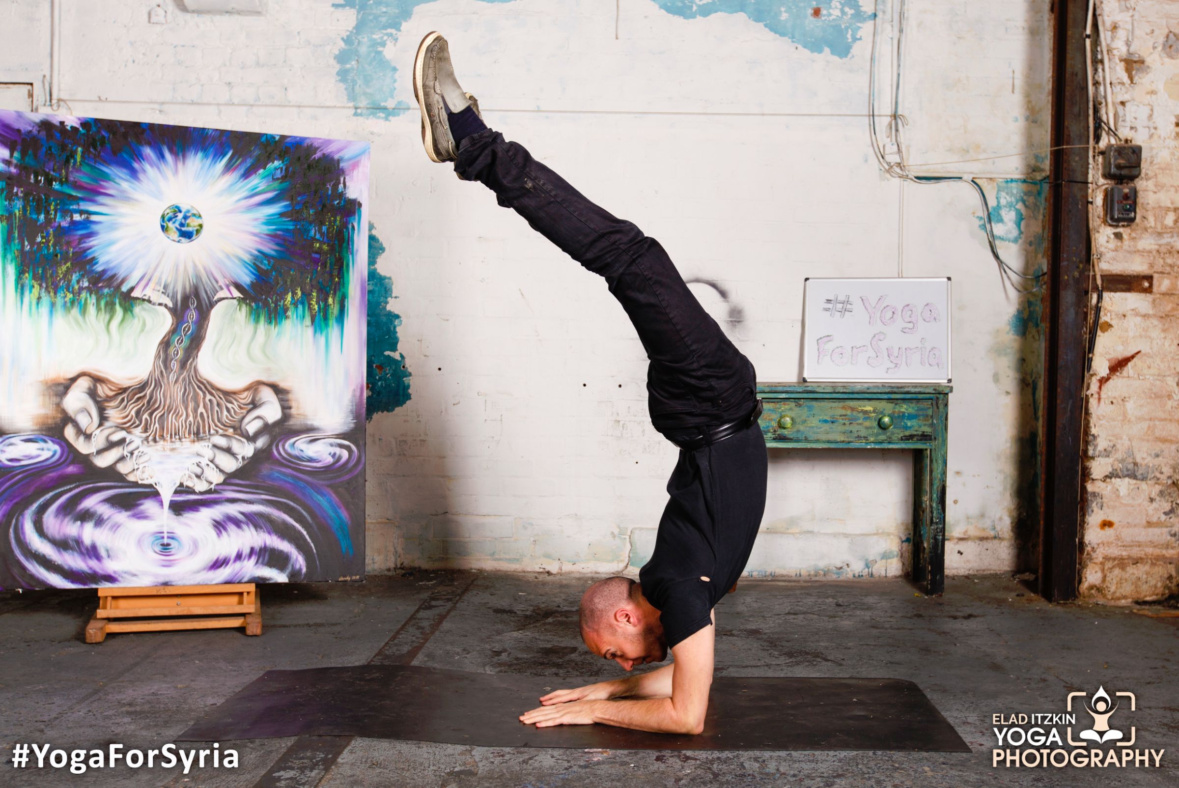 Yoga for Syria event in the Ugly Duck London, November 2015 (#YogaForSyria)