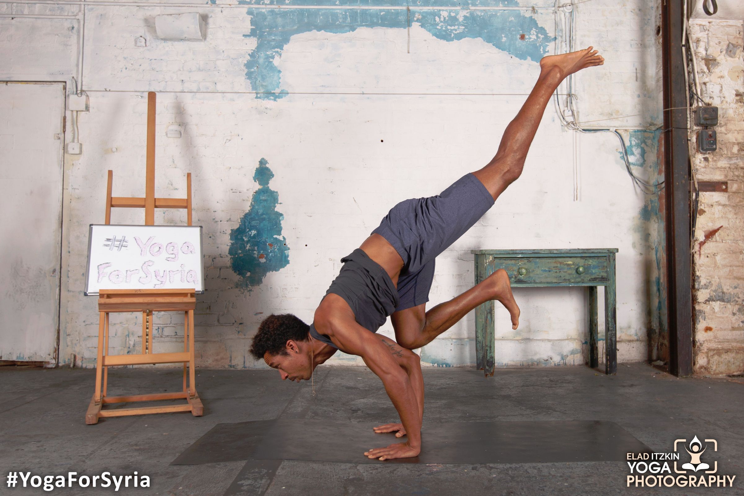 Yoga for Syria event in the Ugly Duck London, November 2015 (#YogaForSyria)