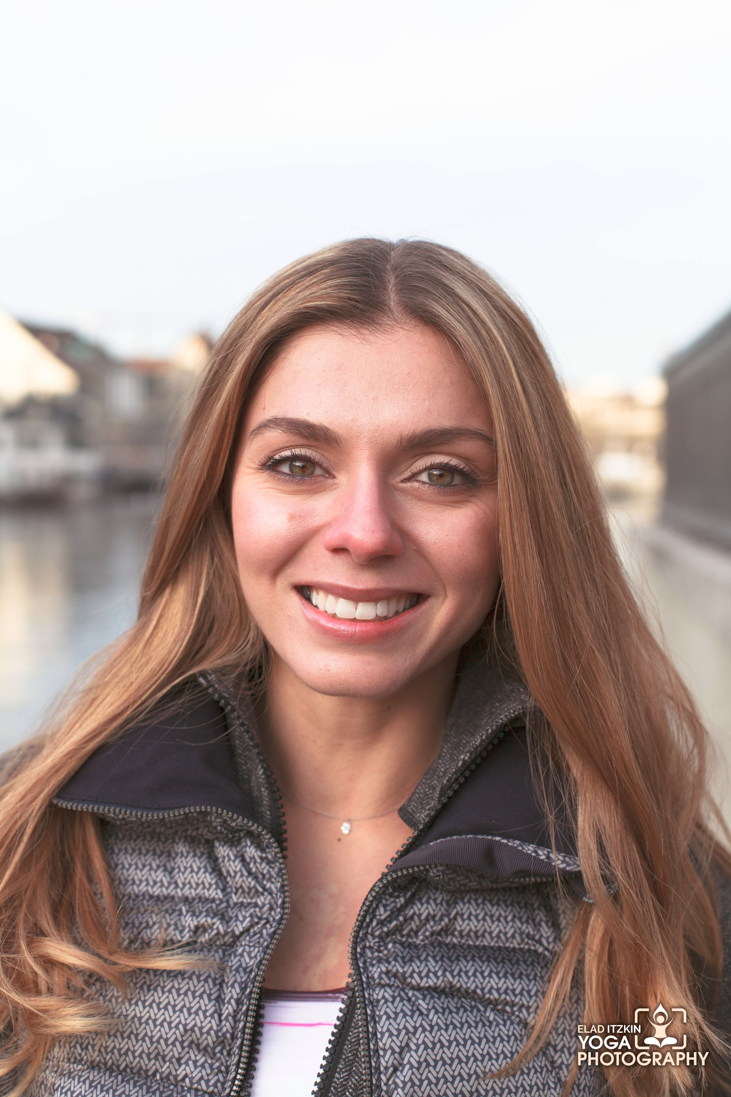 Nora Kersten - Nora Yoga - Yoga Photos Zurich, Switzerland