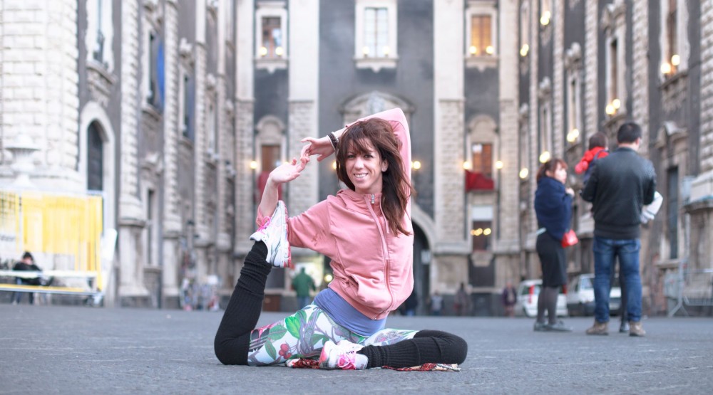 Alessia La Rosa lakshmi home catania sicily italy elad itzkin yoga photography
