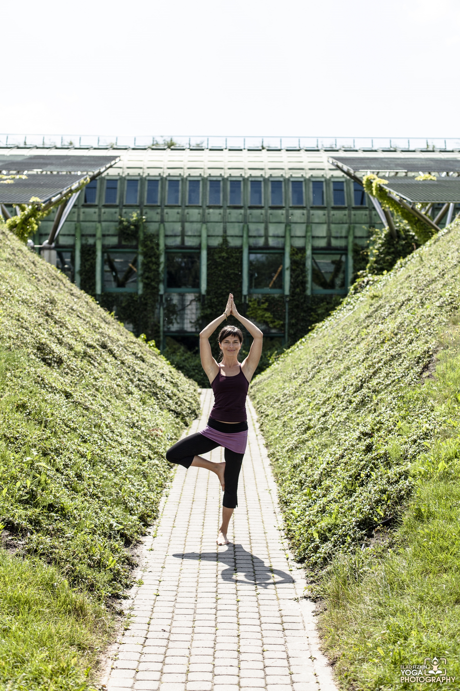 Agnieszka Kowalska Yoga Photos in Warsaw, Poland, Elad Itzkin Yoga Photography