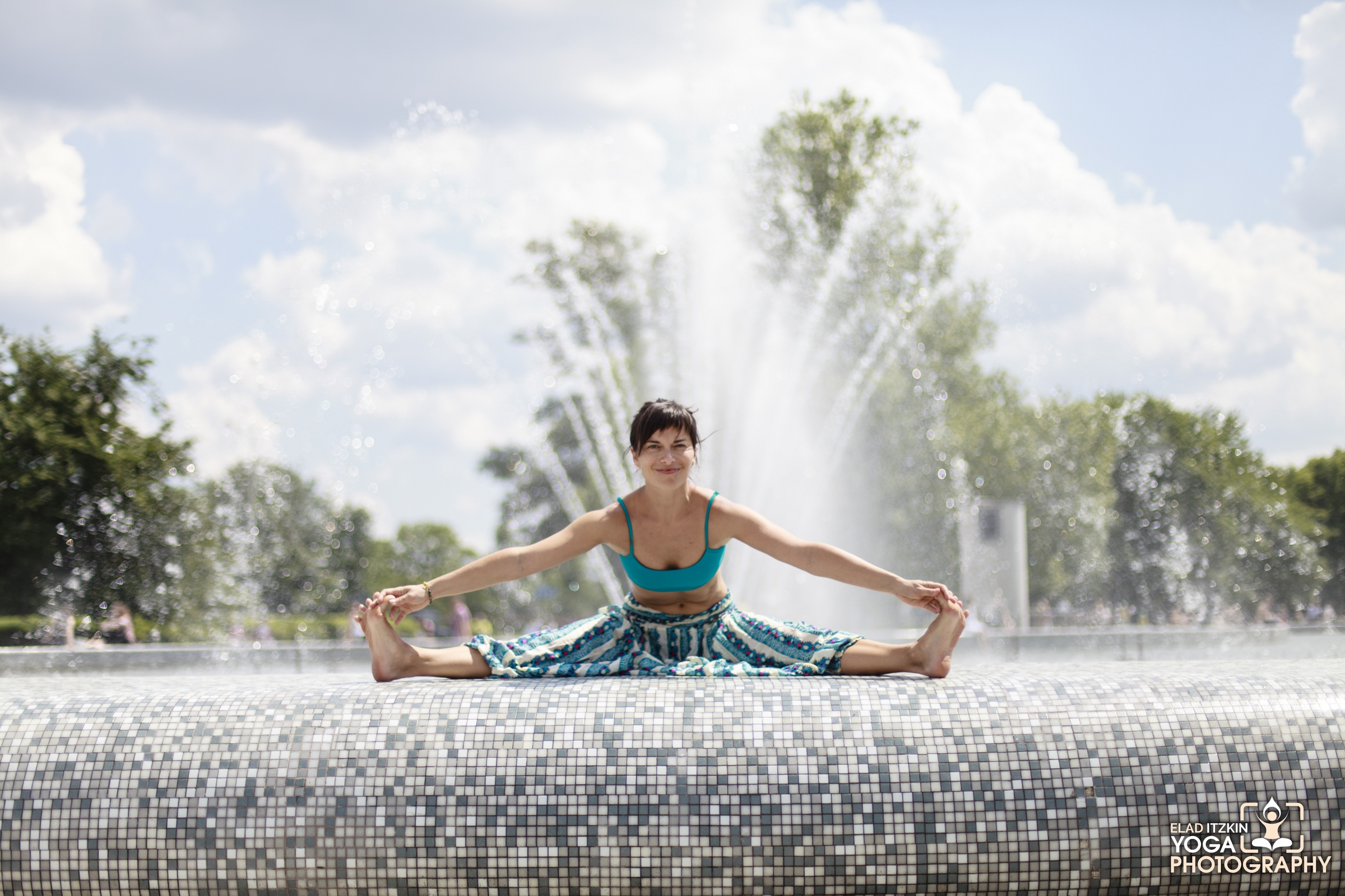 Agnieszka Kowalska Yoga Photos in Warsaw, Poland, Elad Itzkin Yoga Photography