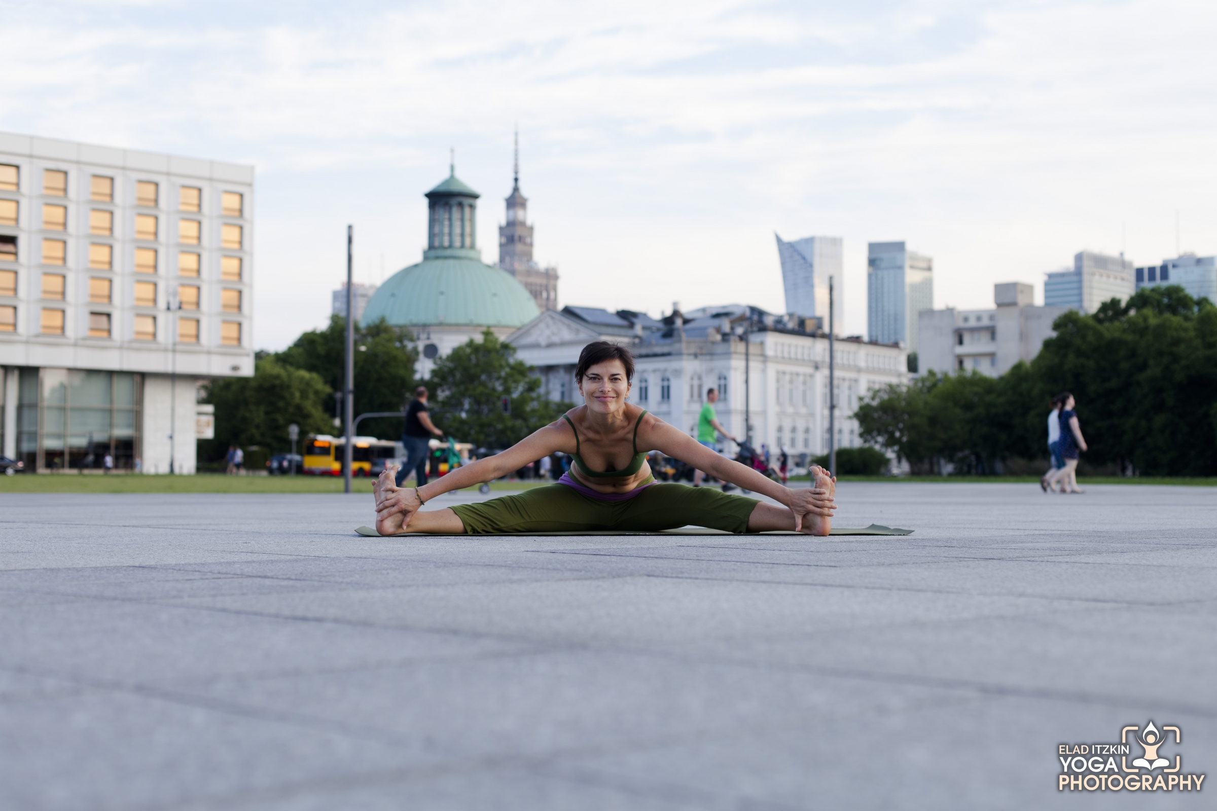 Agnieszka Kowalska Yoga Photos in Warsaw, Poland, Elad Itzkin Yoga Photography