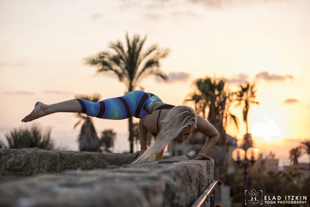 Elad Itzkin Yoga Photography - Kim Bassen and Eyal Mayer - ELAD4822