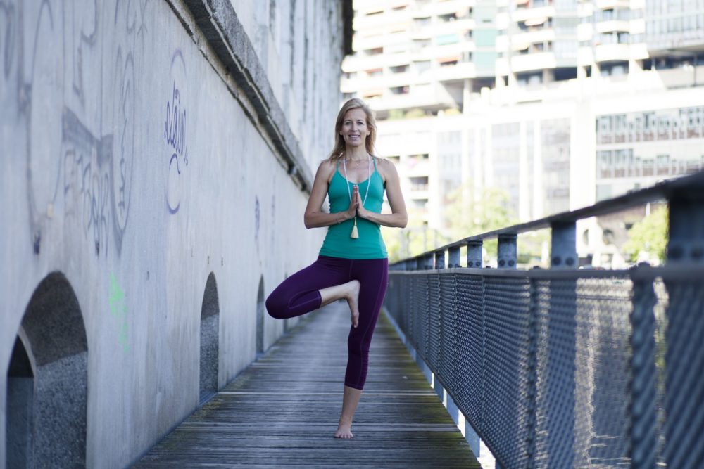 Maeva Fages Yoga - Geneva Switzerland - Elad Itzkin Yoga Photography 0935