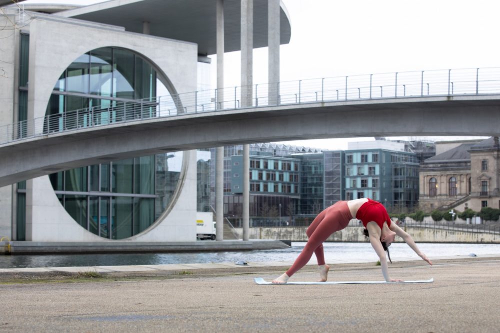 Elad Itzkin Yoga Photography - Jessica Jhotiyoga - Berlin, Germany