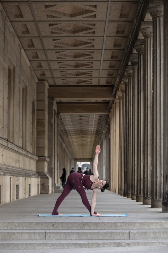 Elad Itzkin Yoga Photography - Jessica Jhotiyoga - Berlin, Germany