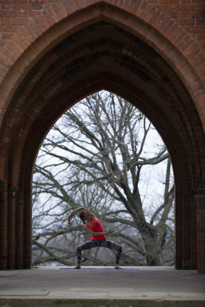 Elad Itzkin Yoga Photography - Kristina Hodakova - Berlin, Germany