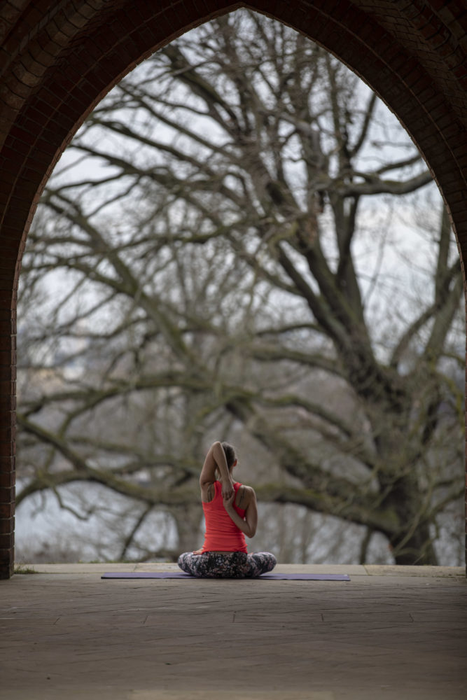 Elad Itzkin Yoga Photography - Kristina Hodakova - Berlin, Germany