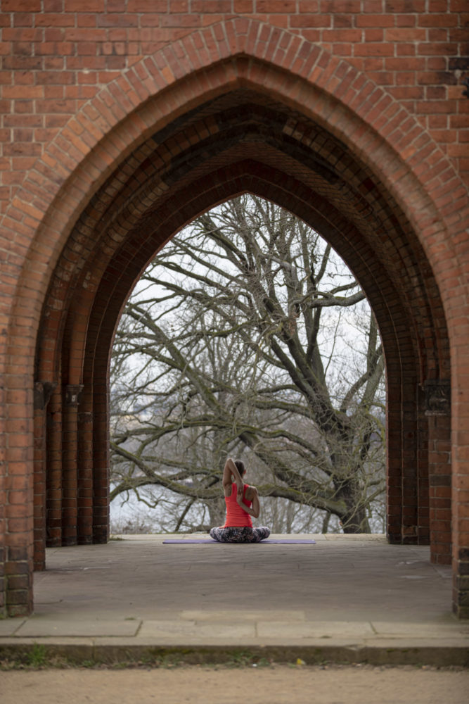Elad Itzkin Yoga Photography - Kristina Hodakova - Berlin, Germany